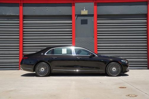 Onyx Black Metallic 2024 Mercedes-Benz Maybach S 680 Base 4MATIC