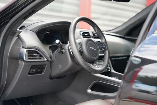 2019 Jaguar F-PACE S