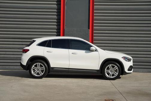 2023 Mercedes-Benz GLA 250 Base 4MATIC