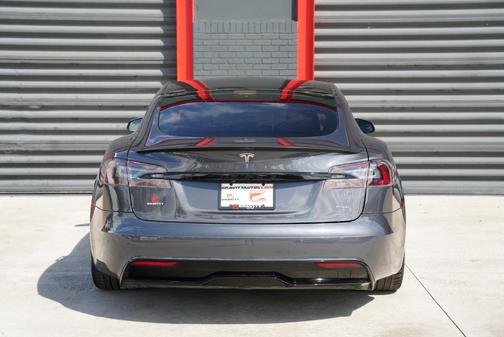 2022 Tesla Model S Plaid