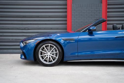 2023 Mercedes-Benz AMG SL 43 Base