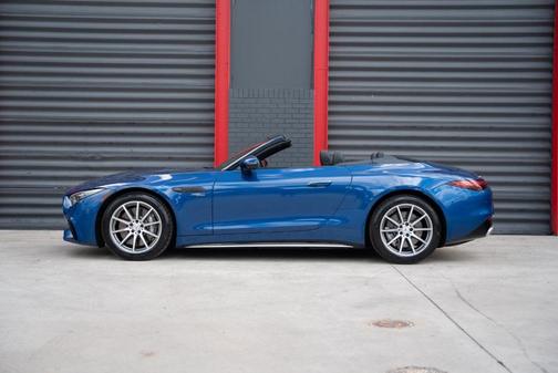 2023 Mercedes-Benz AMG SL 43 Base