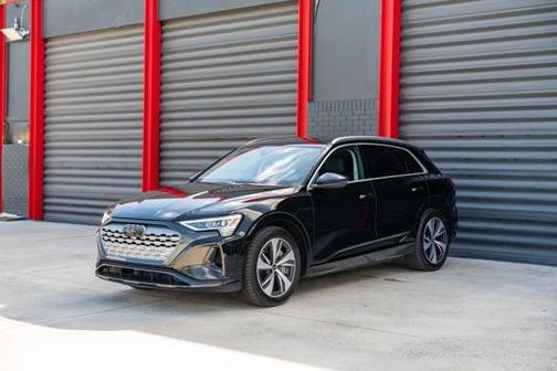 2024 Audi Q8 e-tron Premium