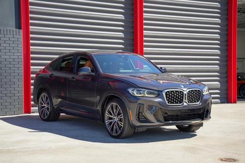 2022 BMW X4 xDrive30i