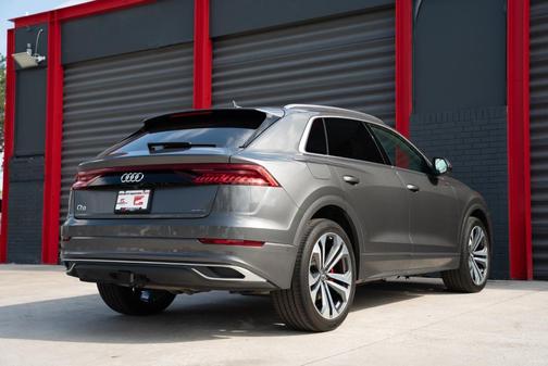 2019 Audi Q8 3.0T Premium Plus