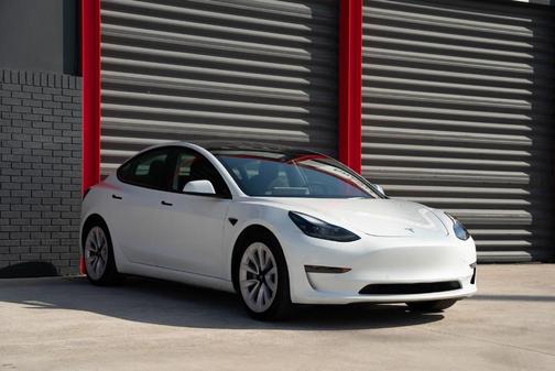 2022 Tesla Model 3 Base