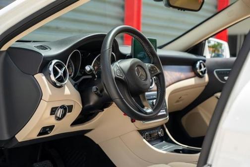 2020 Mercedes-Benz GLA 250 Base