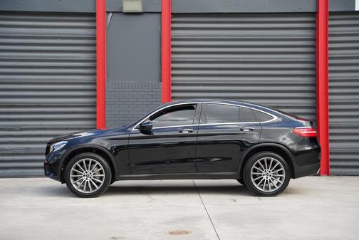 2019 Mercedes-Benz GLC 300 4MATIC Coupe