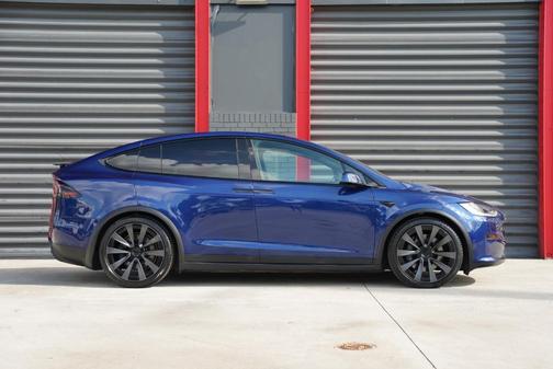 2023 Tesla Model X Standard Range