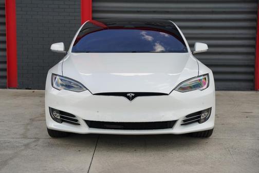 2021 Tesla Model S Long Range
