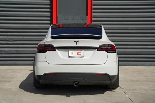 2023 Tesla Model X Standard Range