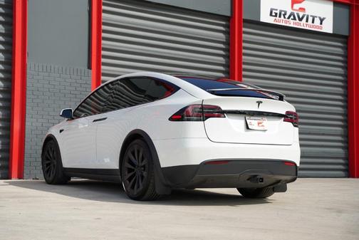 2023 Tesla Model X Standard Range