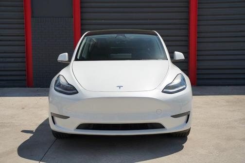 White 2023 Tesla Model Y Long Range