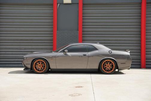 2015 Dodge Challenger SRT 392