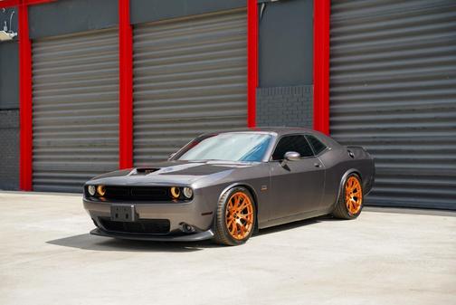 2015 Dodge Challenger SRT 392