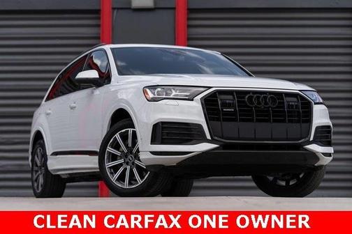 2022 Audi Q7 45 Premium Plus