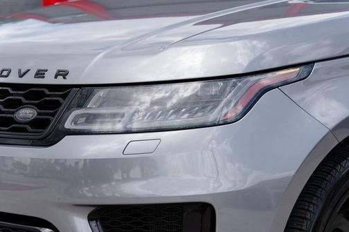 2022 Land Rover Range Rover Sport HSE Silver Edition