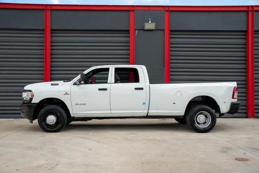 2022 RAM 3500 Tradesman