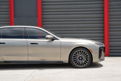 Gray Metallic 2025 BMW 760 760i xDrive