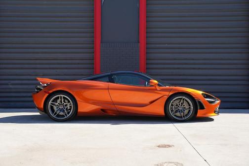 2018 McLaren 720S Luxury