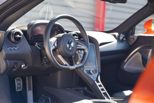 2018 McLaren 720S Luxury