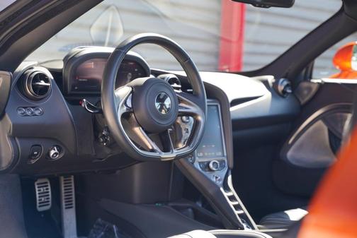 2018 McLaren 720S Luxury