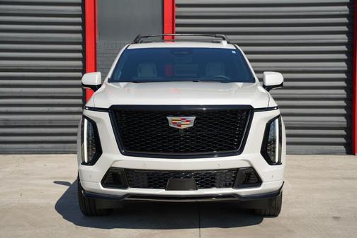 Crystal White Tri-Coat 2025 Cadillac Escalade ESV V-Series