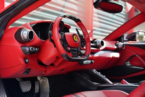 2019 Ferrari 812 Superfast Base