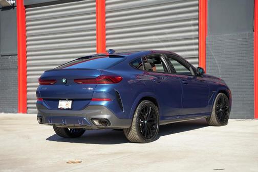 2023 BMW X6 xDrive40i