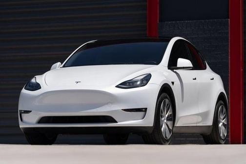 2022 Tesla Model Y Long Range