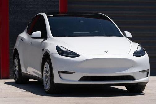2022 Tesla Model Y Long Range