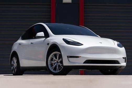2022 Tesla Model Y Long Range