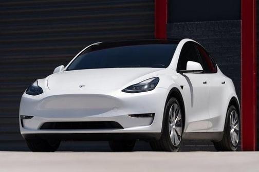 2022 Tesla Model Y Long Range