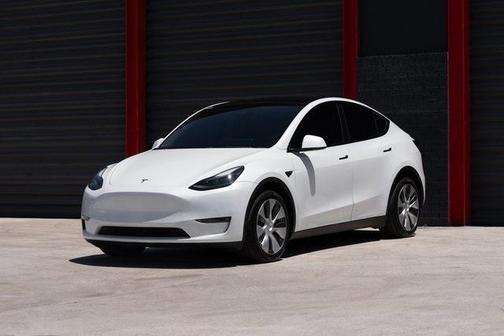 2022 Tesla Model Y Long Range