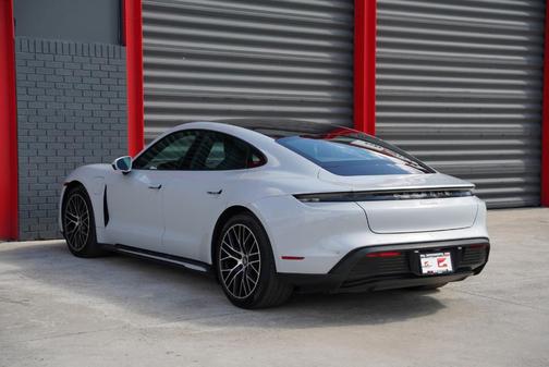 2021 Porsche Taycan Base