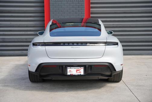 2021 Porsche Taycan Base