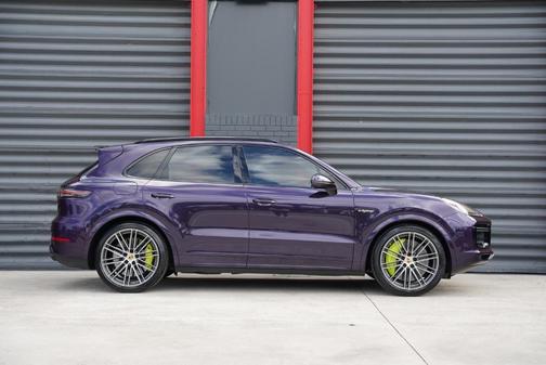 2021 Porsche Cayenne Turbo S