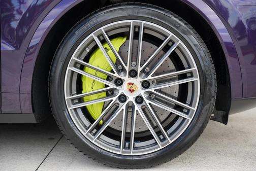 2021 Porsche Cayenne Turbo S