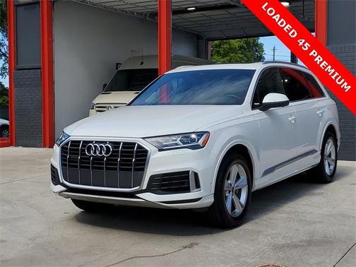2021 Audi Q7 45 Premium