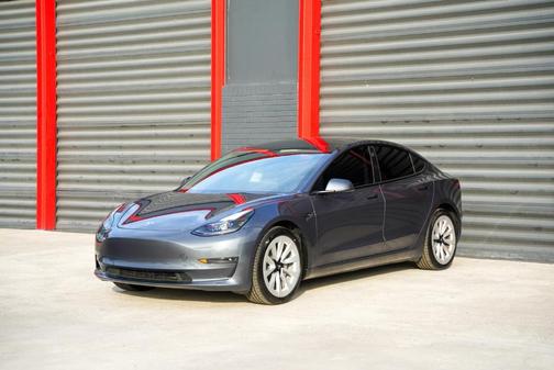 2023 Tesla Model 3 Base