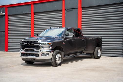 2025 RAM 3500 Tradesman