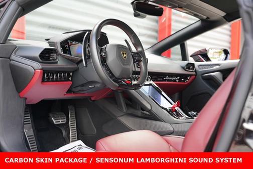 2020 Lamborghini Huracan EVO Base