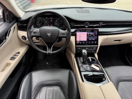 2022 Maserati Quattroporte Modena