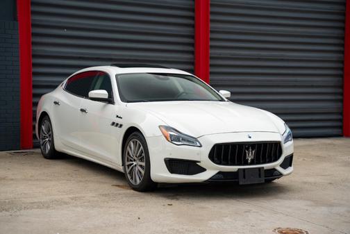 2022 Maserati Quattroporte Modena