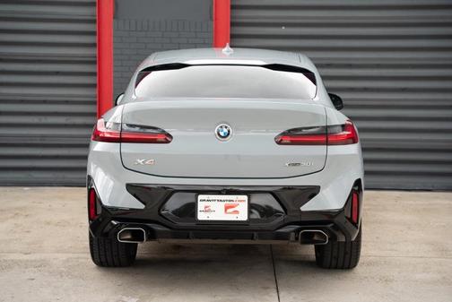 2022 BMW X4 xDrive30i
