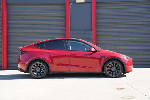 2022 Tesla Model Y Performance