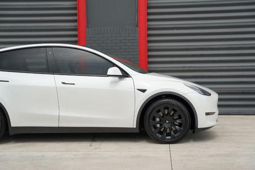 White 2020 Tesla Model Y Long Range