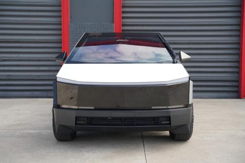 2024 Tesla Cybertruck Base
