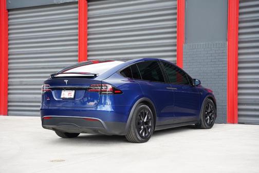 2022 Tesla Model X Plaid