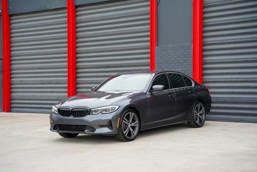 2021 BMW 330 i